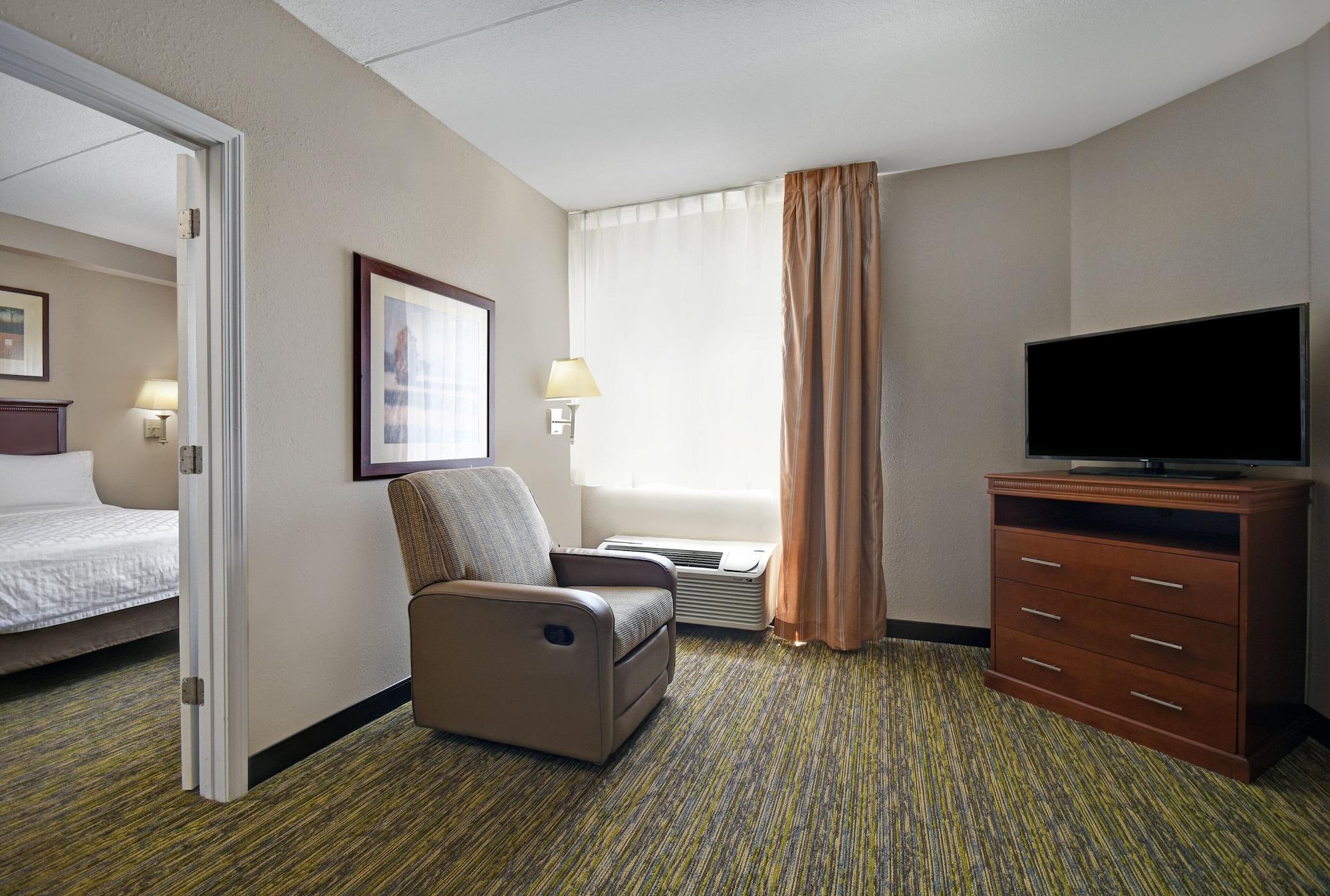 Candlewood Suites Columbia-Fort Jackson By Ihg Ngoại thất bức ảnh
