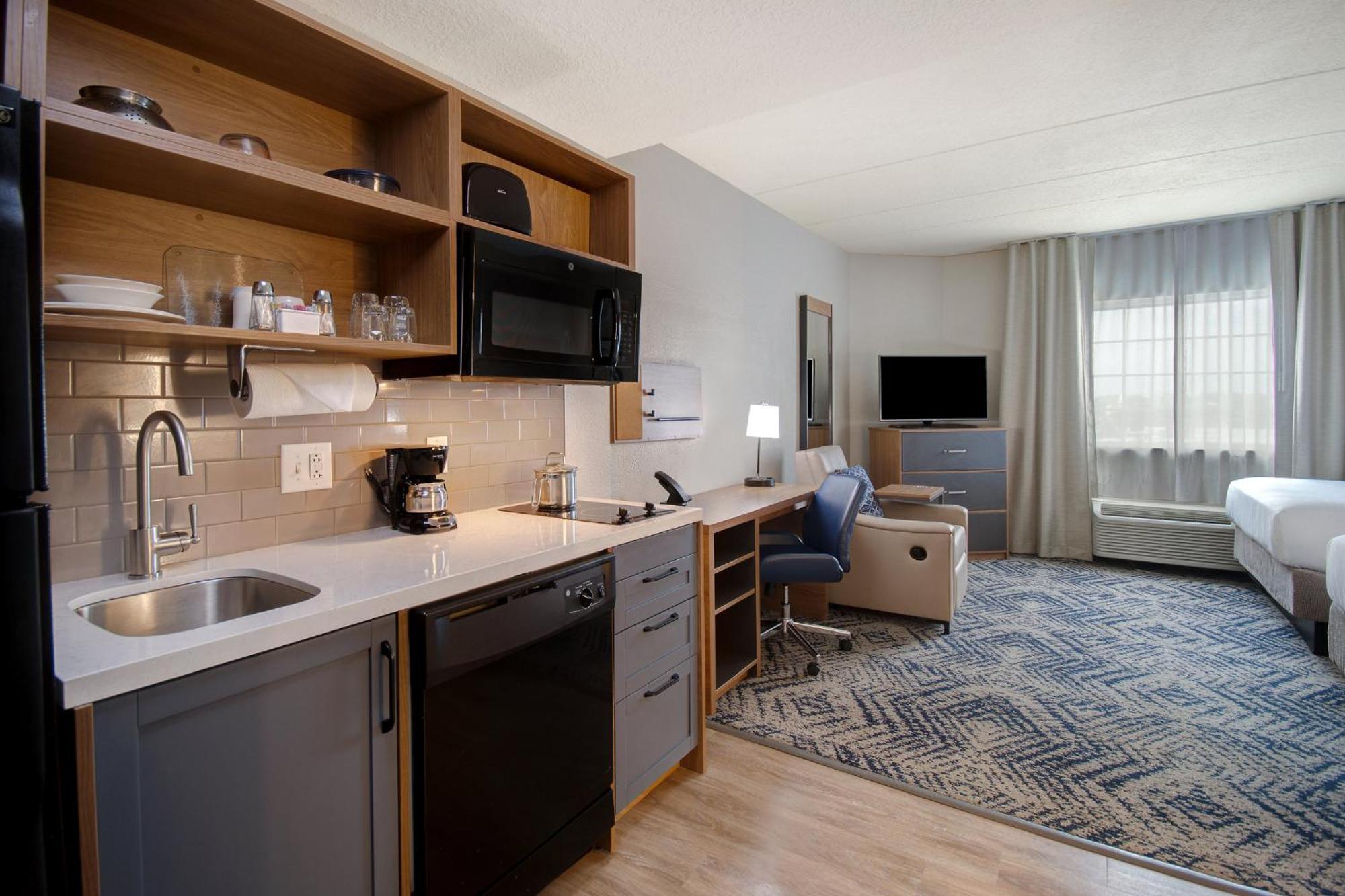 Candlewood Suites Columbia-Fort Jackson By Ihg Ngoại thất bức ảnh